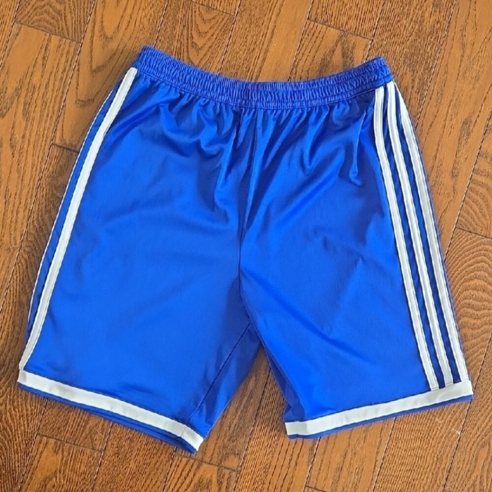 Adidas climate blue athletic short size L